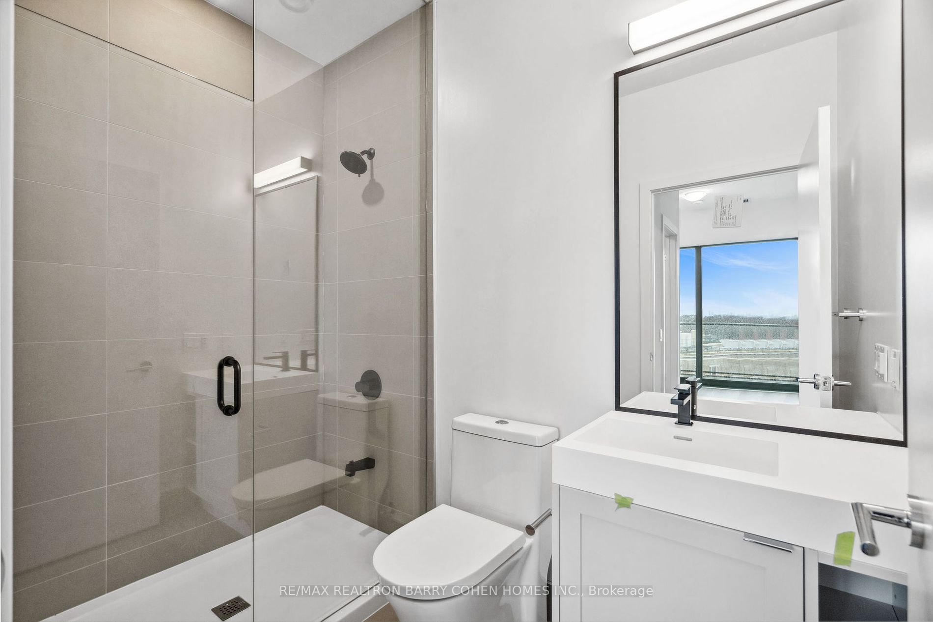 250 Lawrence Avenue W, #906