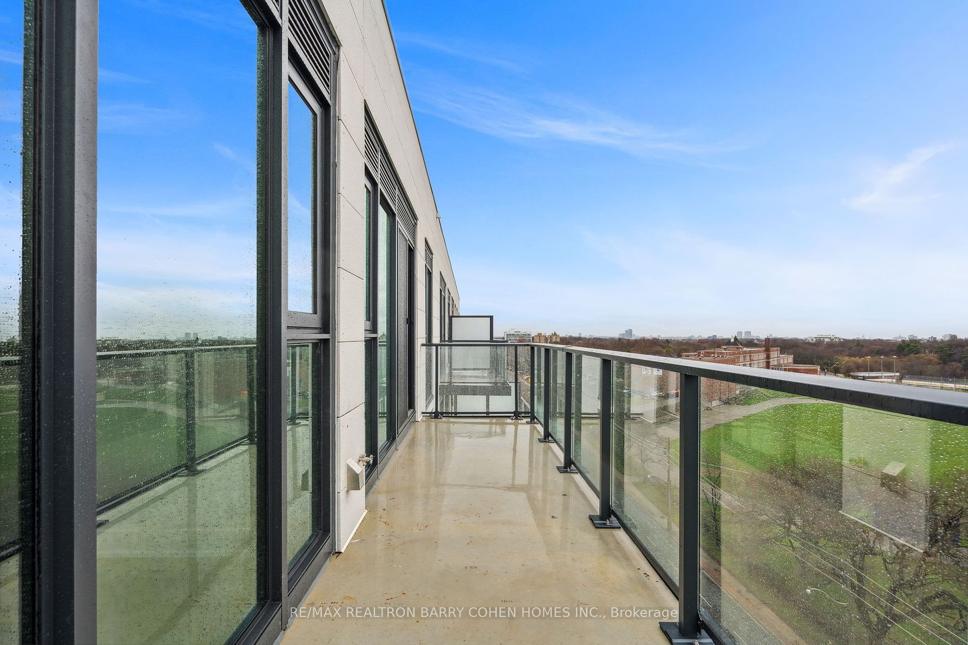 250 Lawrence Avenue W, #906