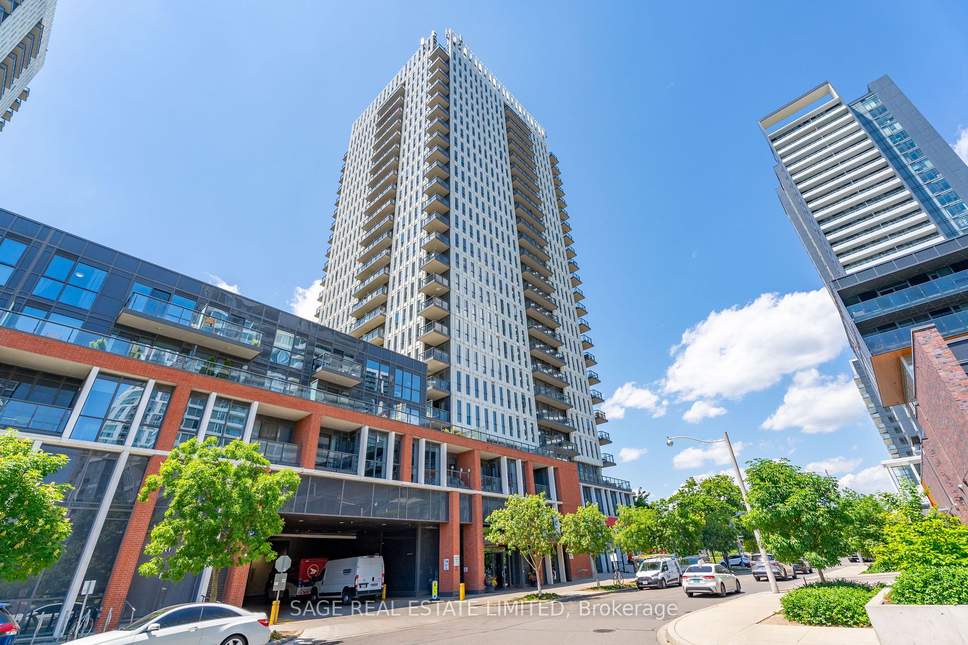 170 Sumach St, #506