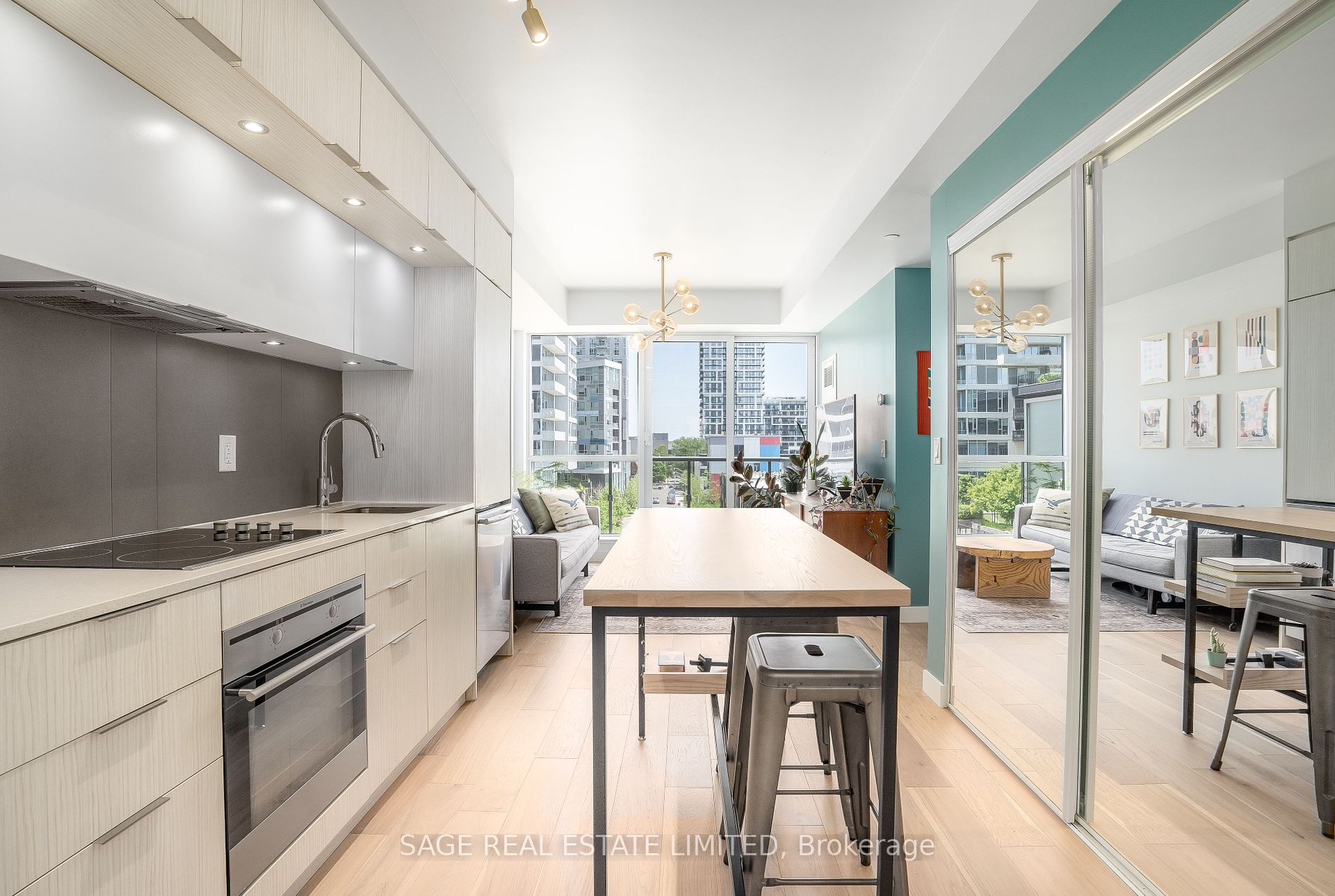 170 Sumach St, #506