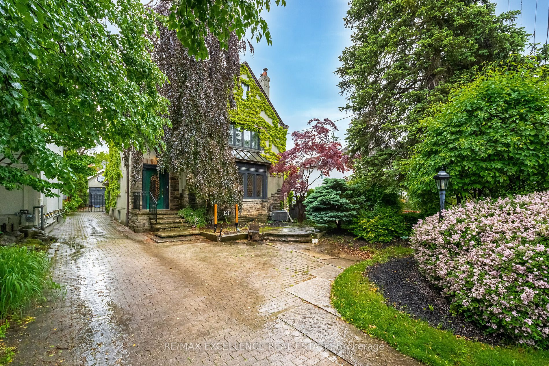202 Forest Hill Road