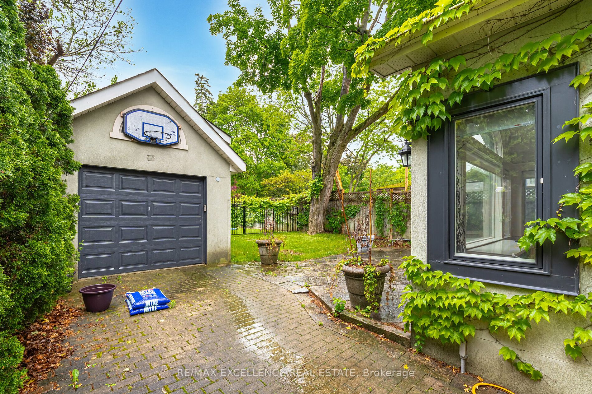 202 Forest Hill Road