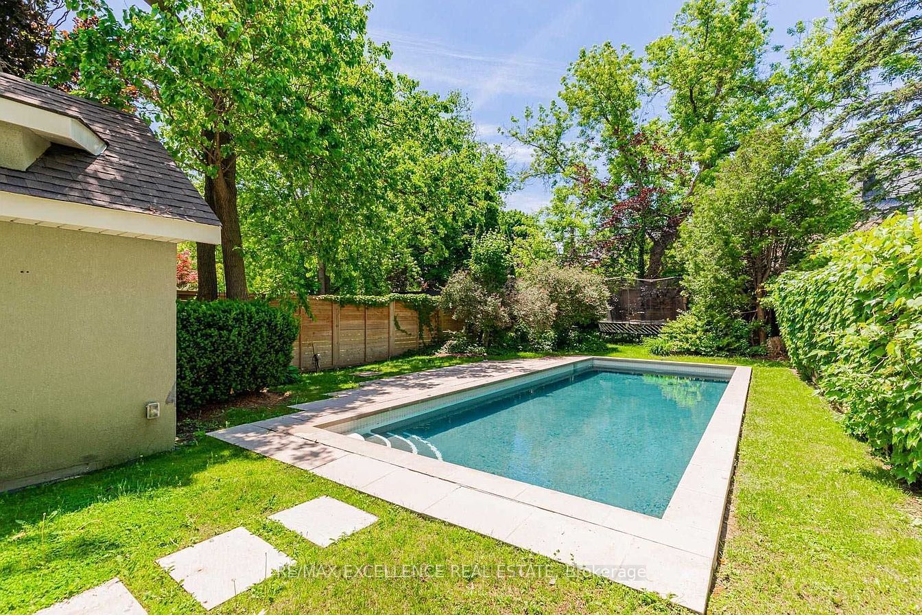 202 Forest Hill Road