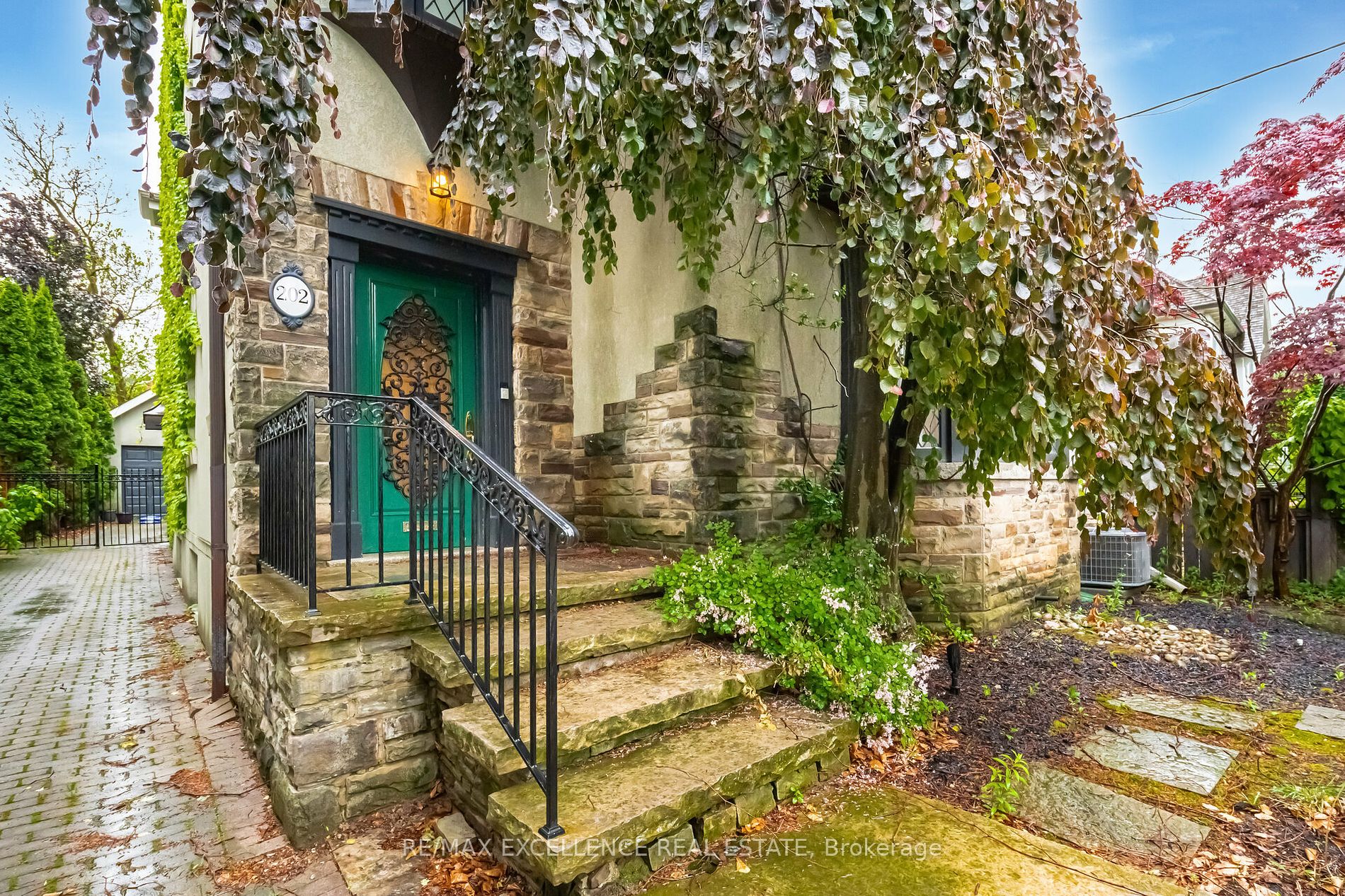 202 Forest Hill Road