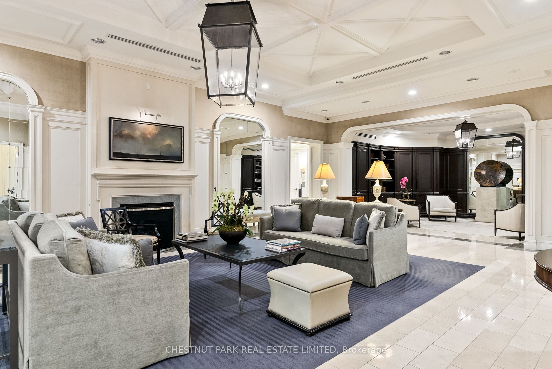 25 Scrivener Sq, #201