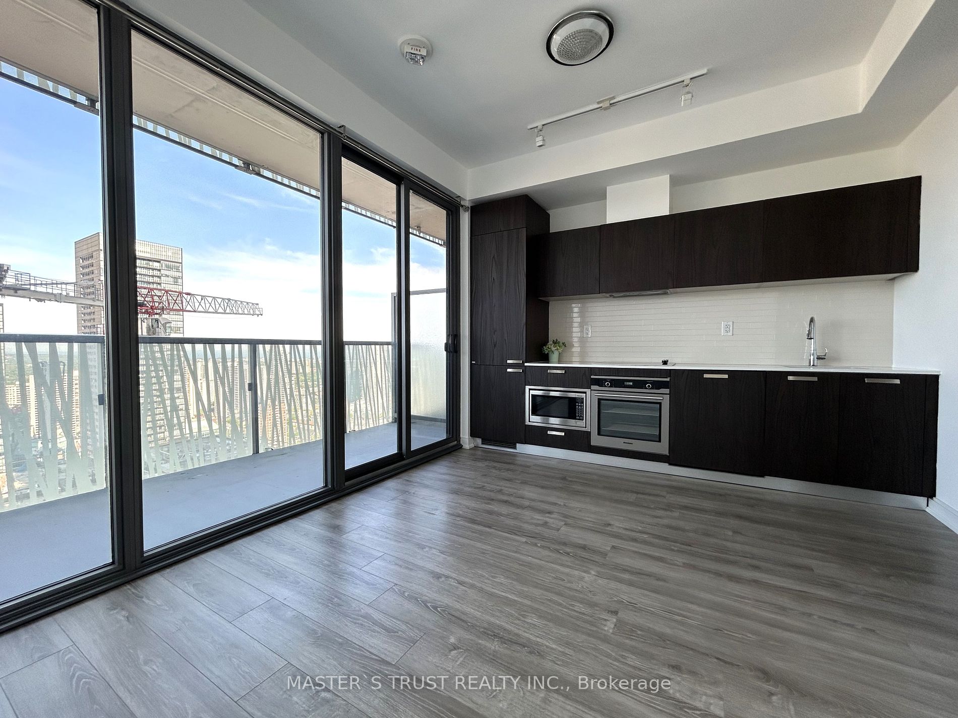 50 Charles Street E #3612
