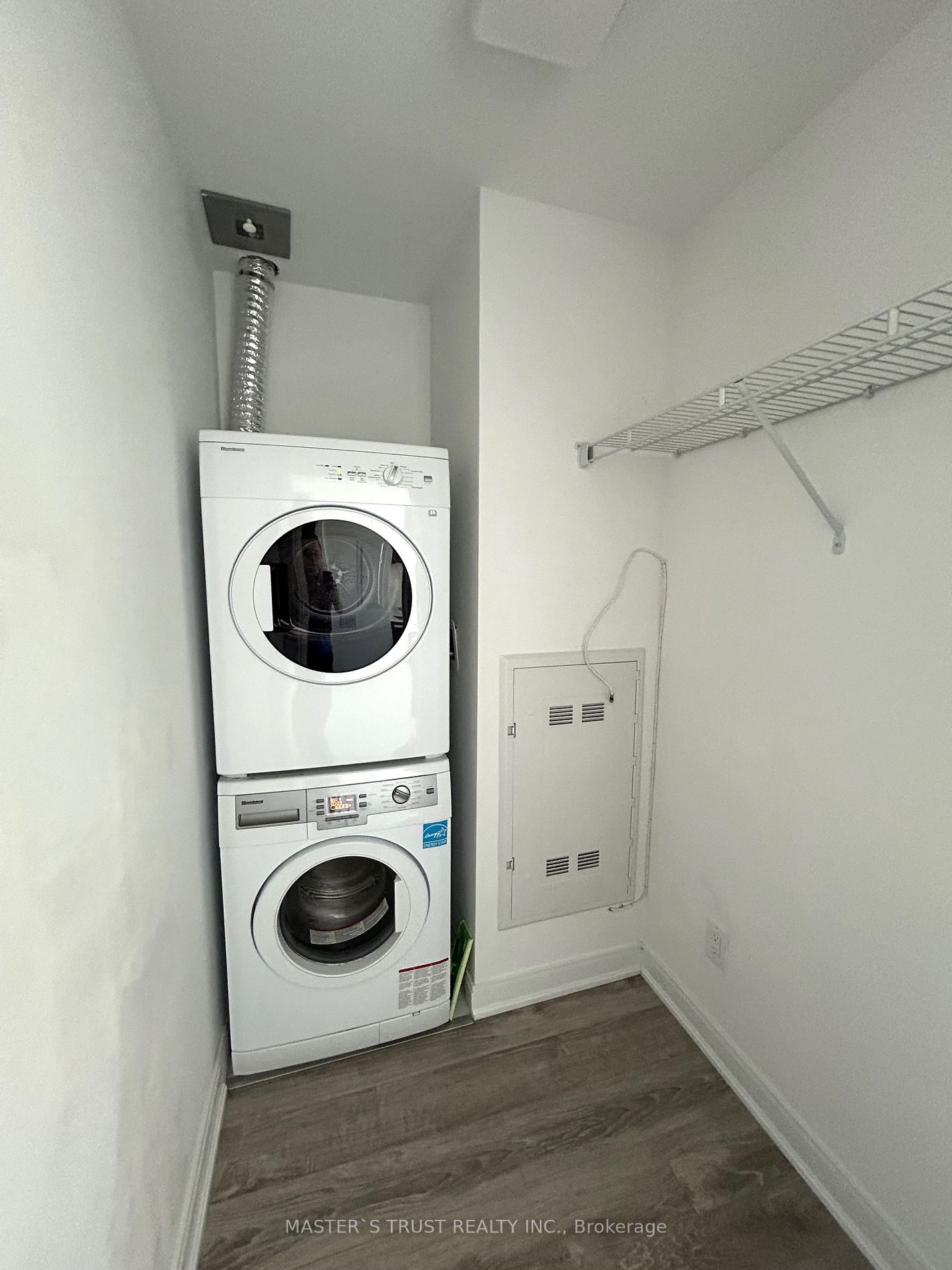 50 Charles Street E #3612