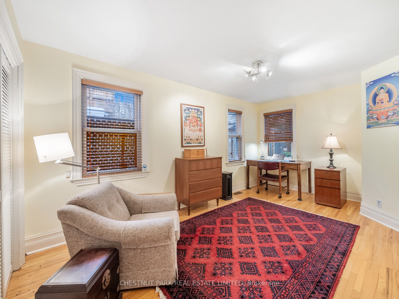 126 Seaton St