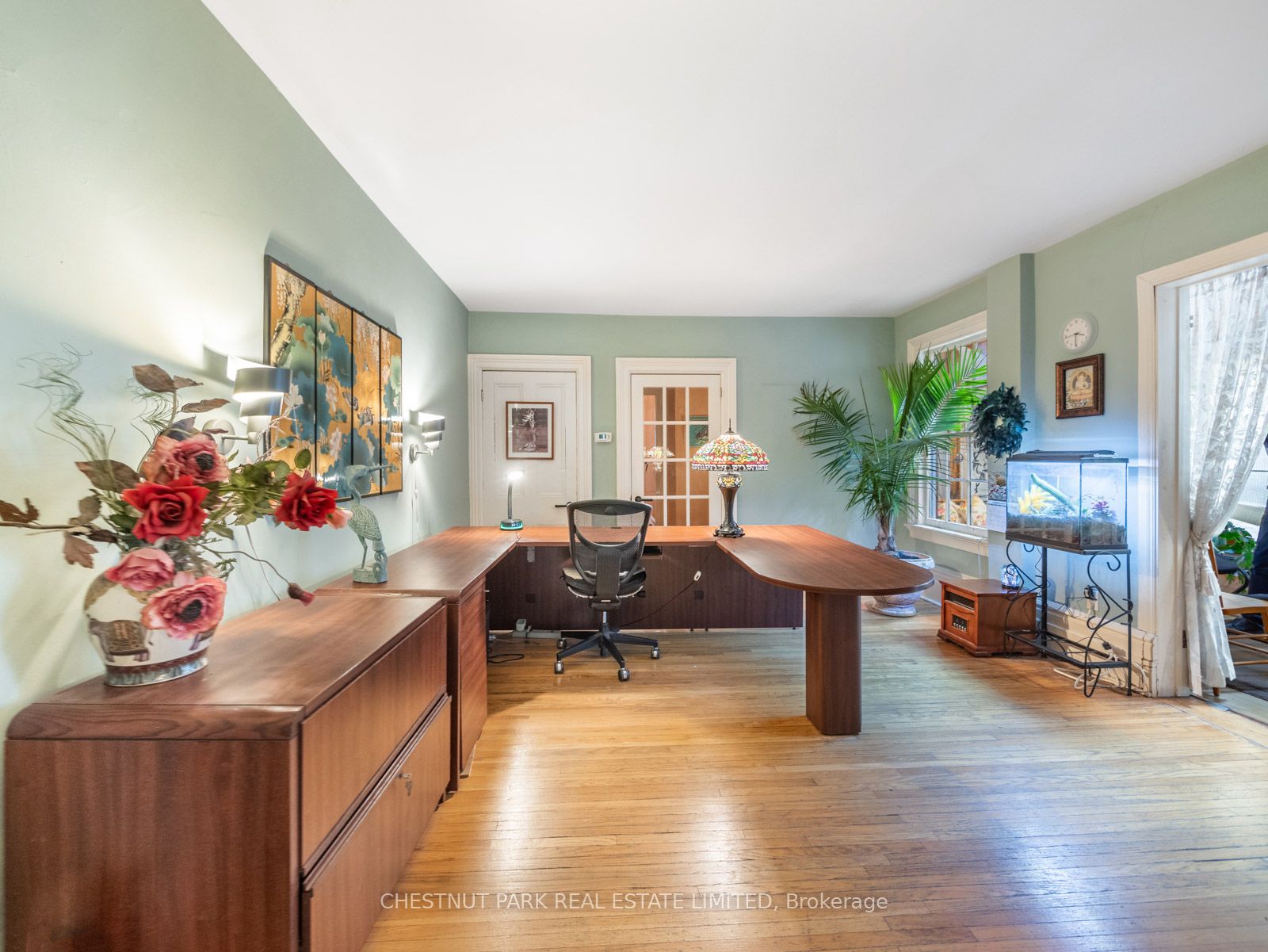 126 Seaton St