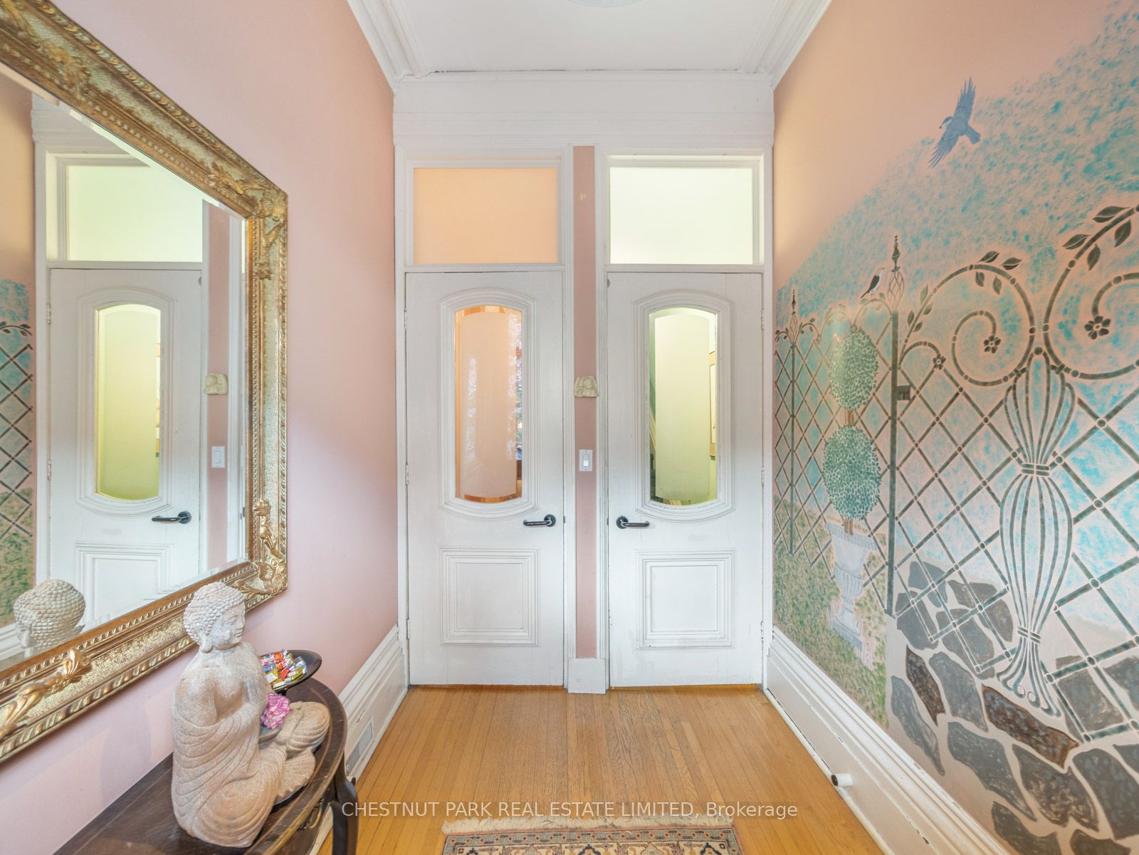 126 Seaton St