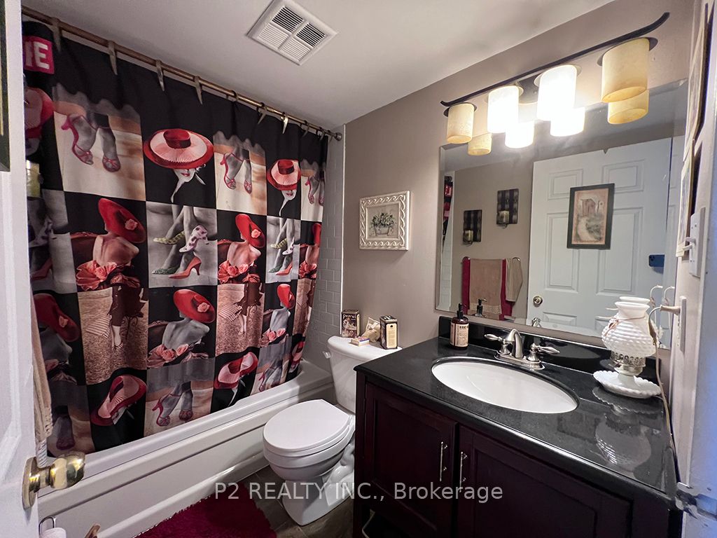 801 King St W, #924