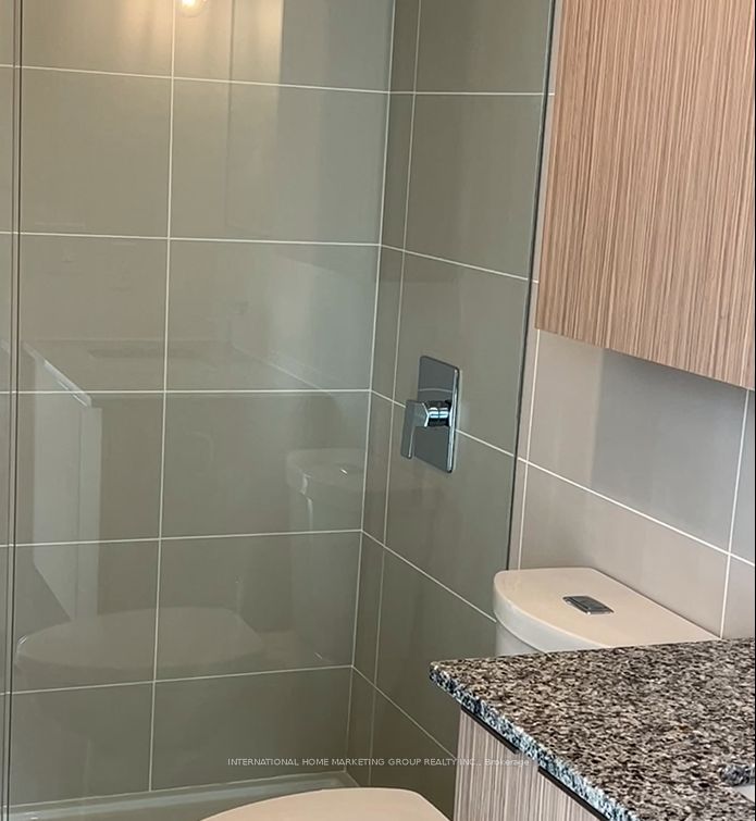 10 Deerlick Crt, #916
