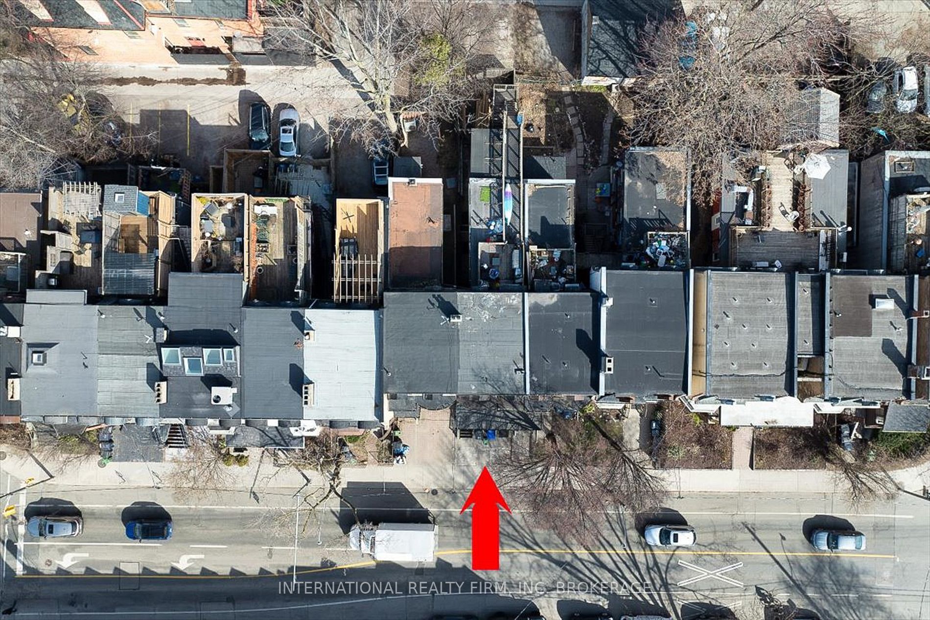 256 Gerrard St E