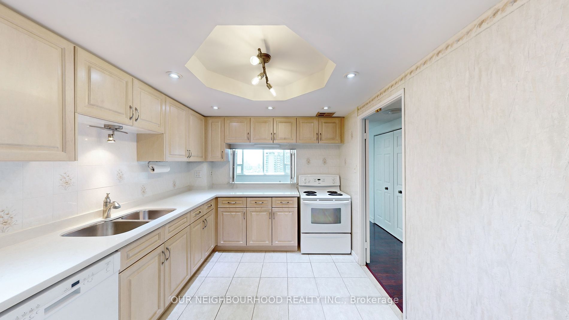 55 Skymark Drive, #2903