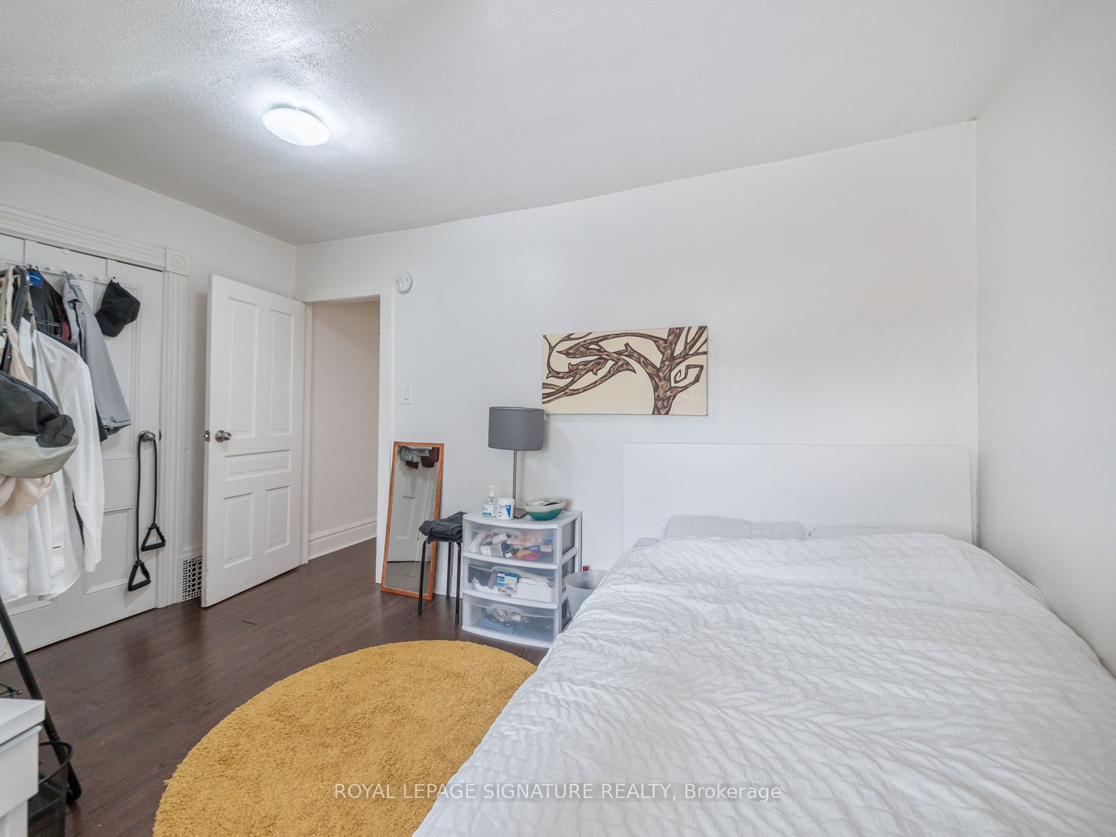725 Dovercourt Rd