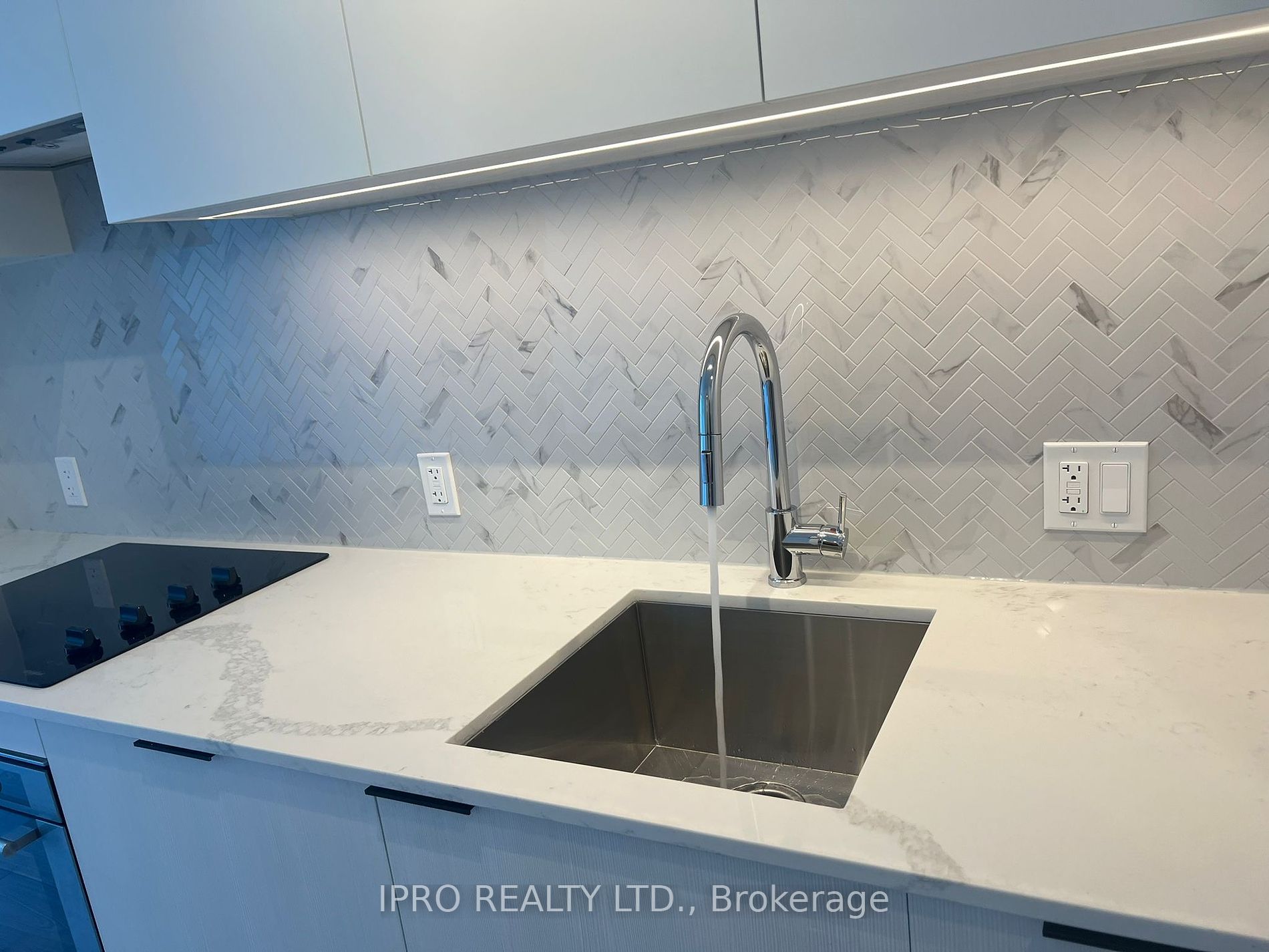 82 Dalhousie Street #2905
