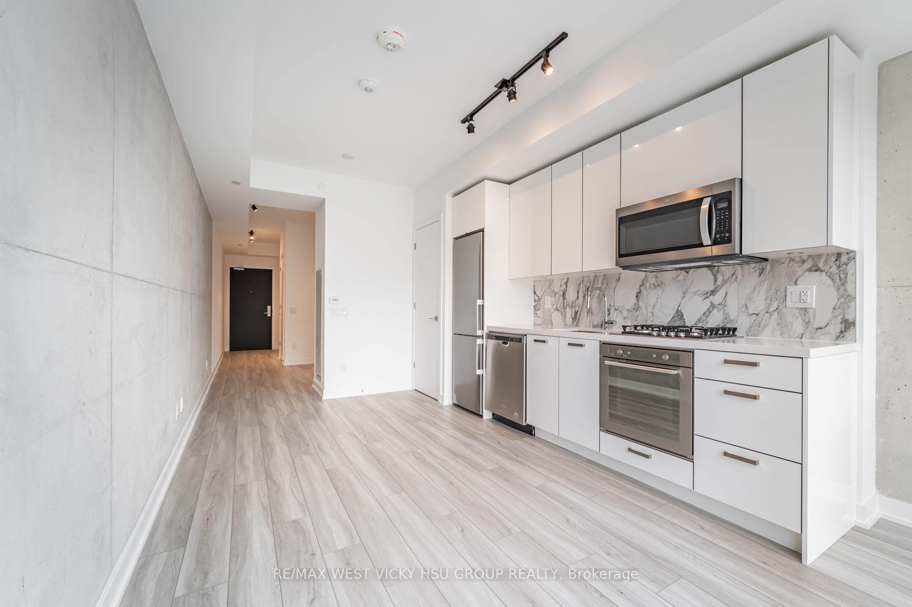 458 Richmond St W, #806
