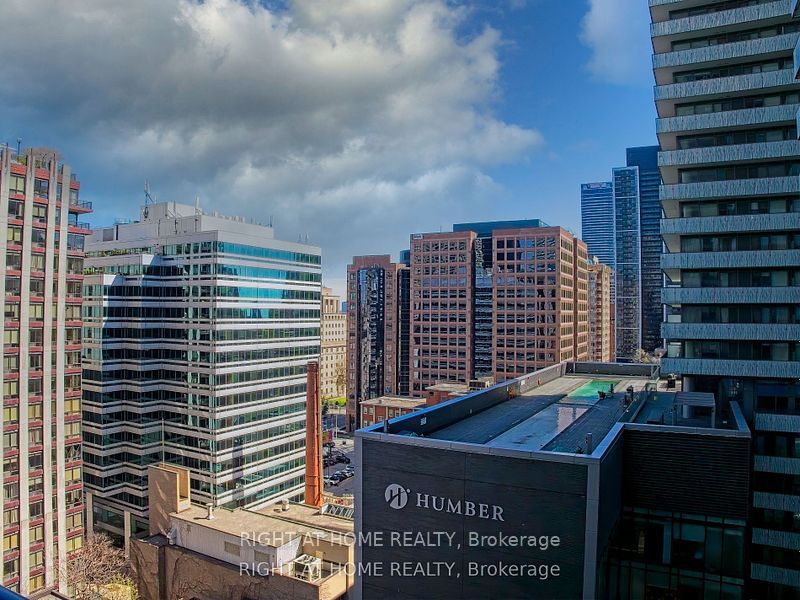 35 Hayden Street #1606