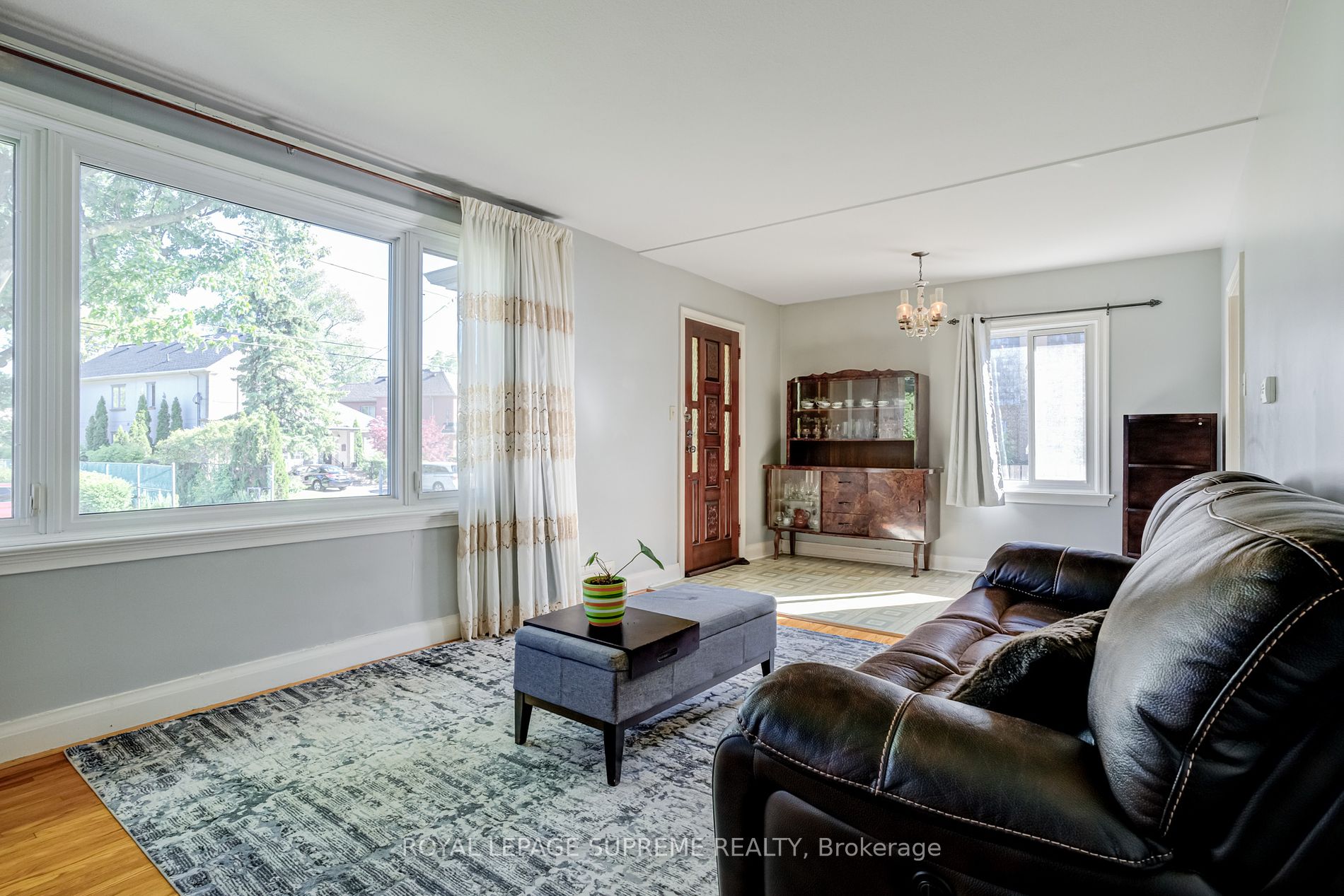 74 Roberta Dr