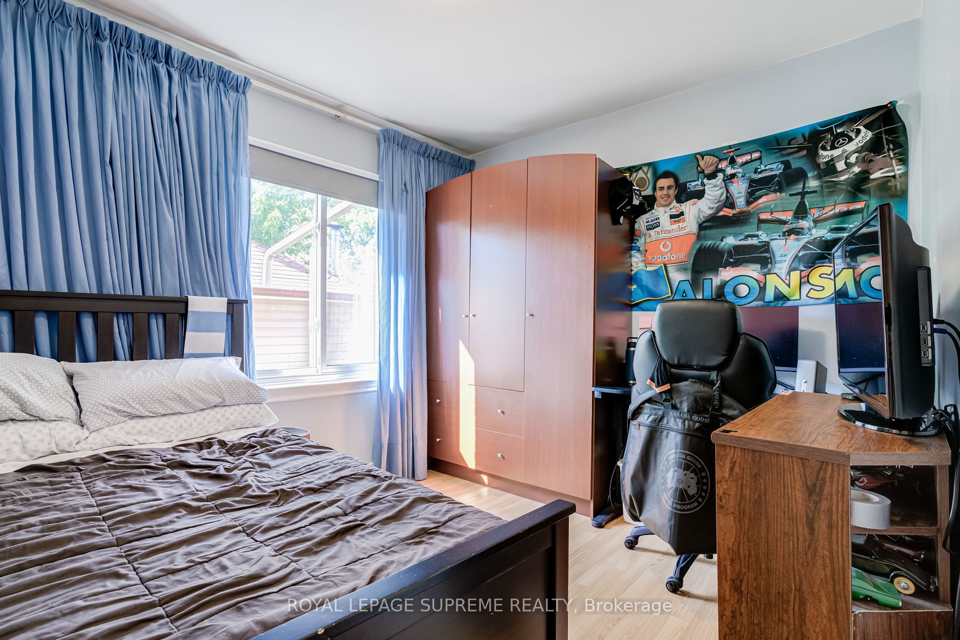74 Roberta Dr