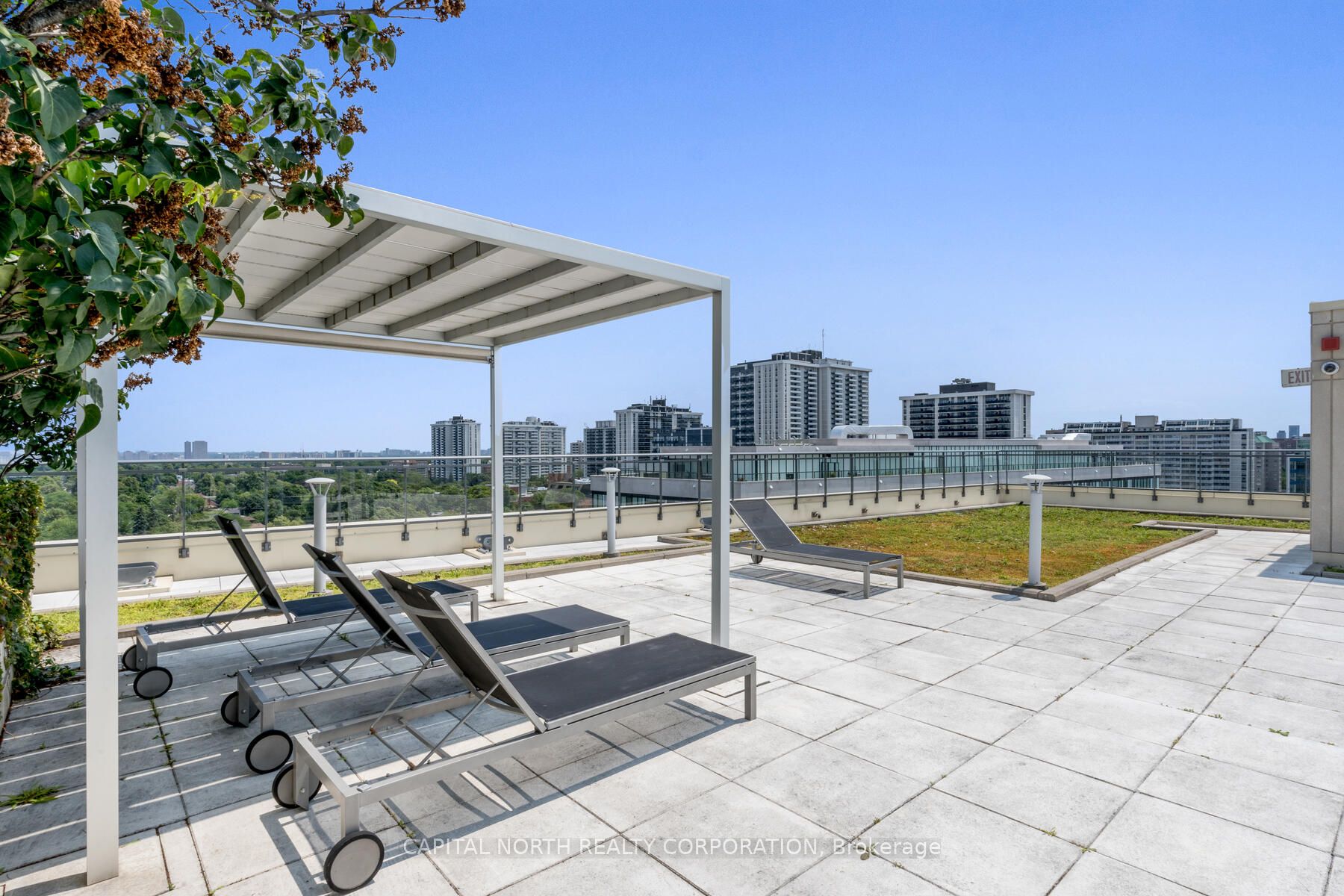 23 Glebe Rd W, #416