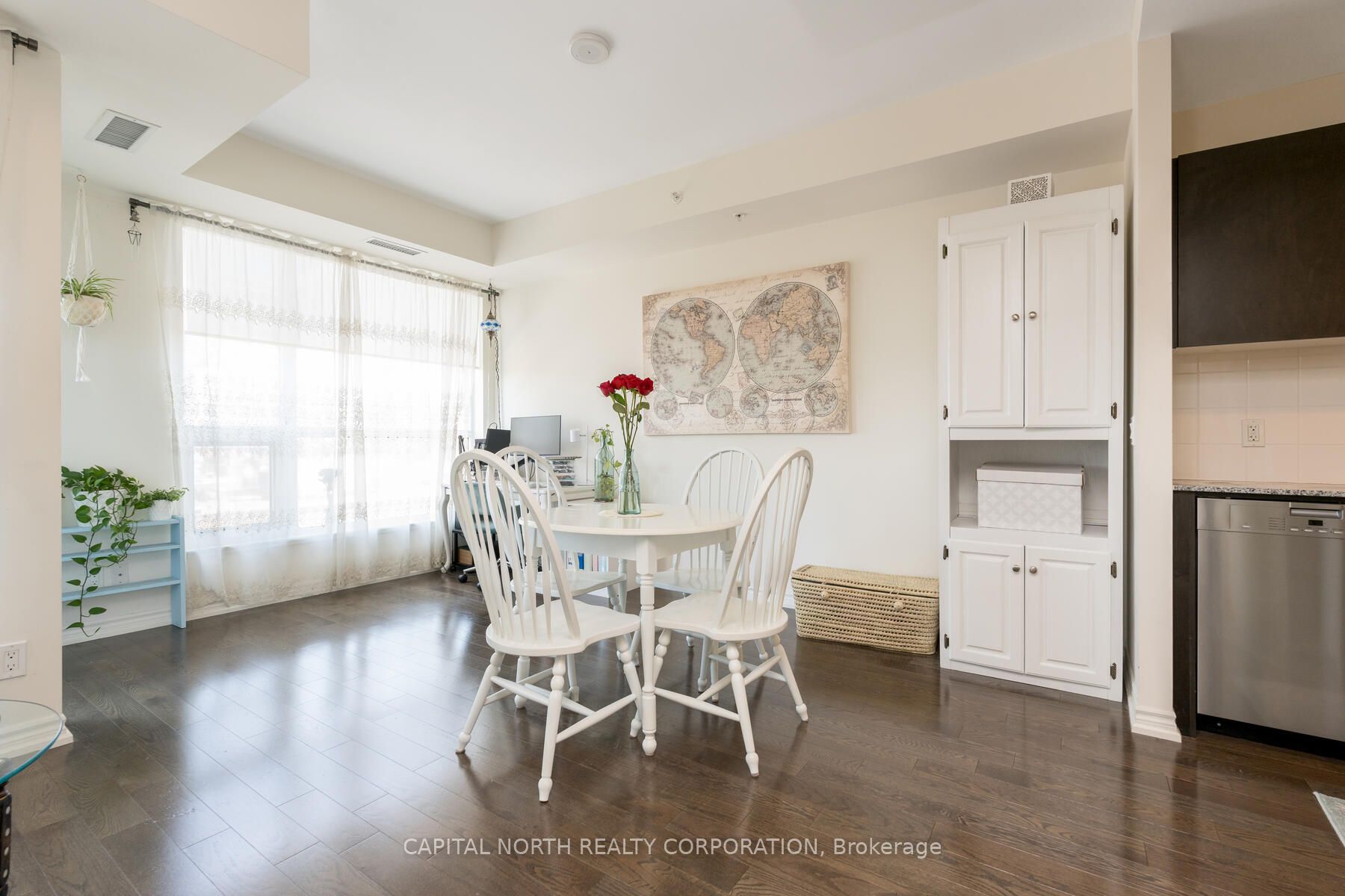 23 Glebe Rd W, #416
