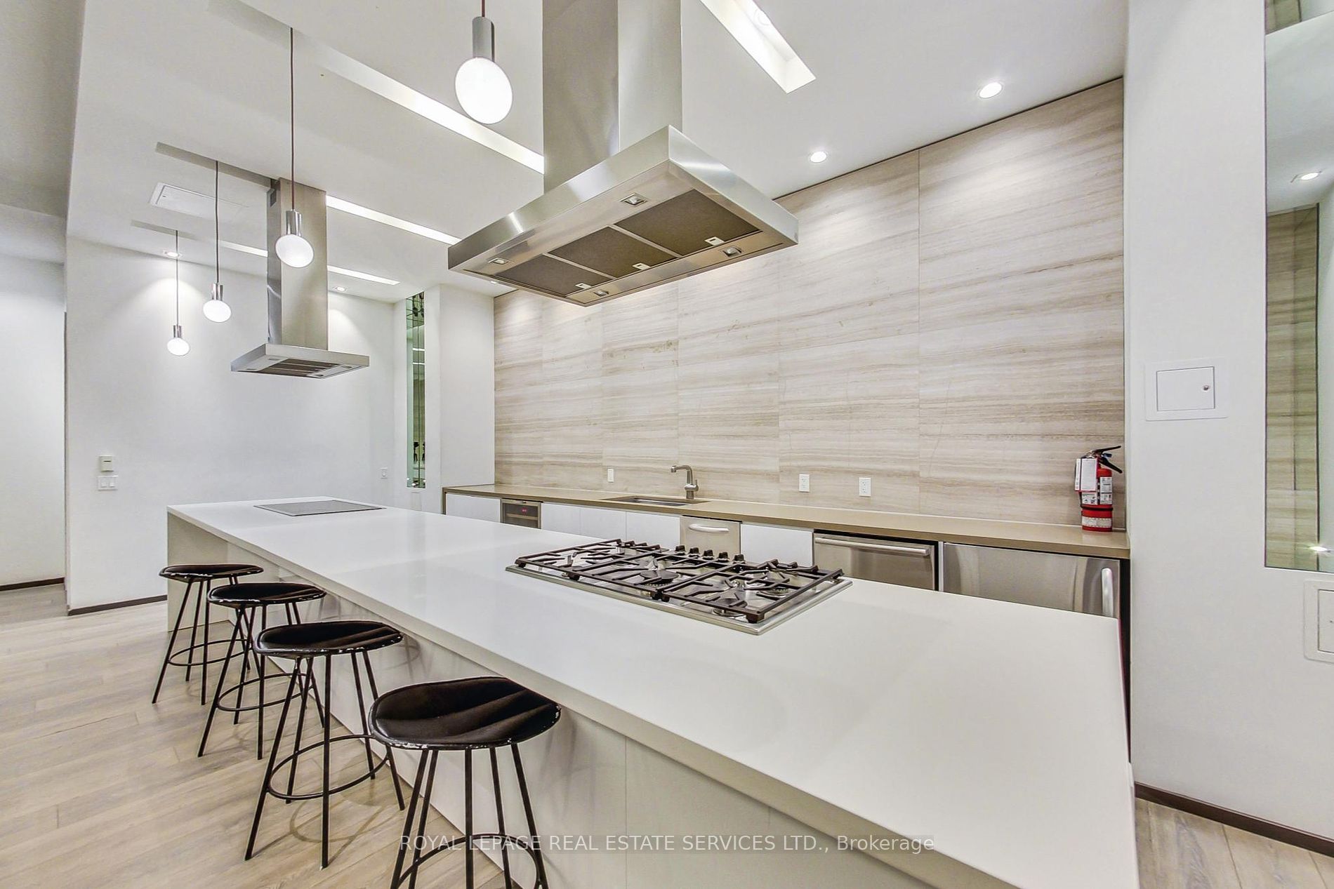 1030 King Street W #407
