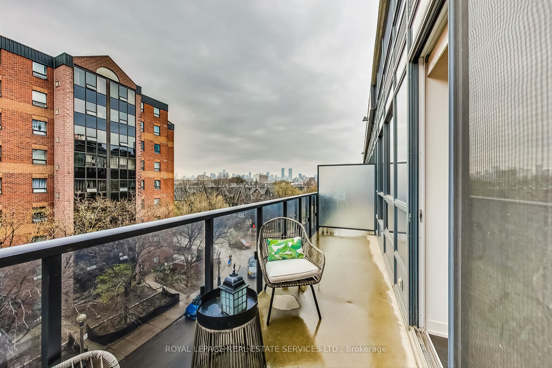 1030 King Street W #407