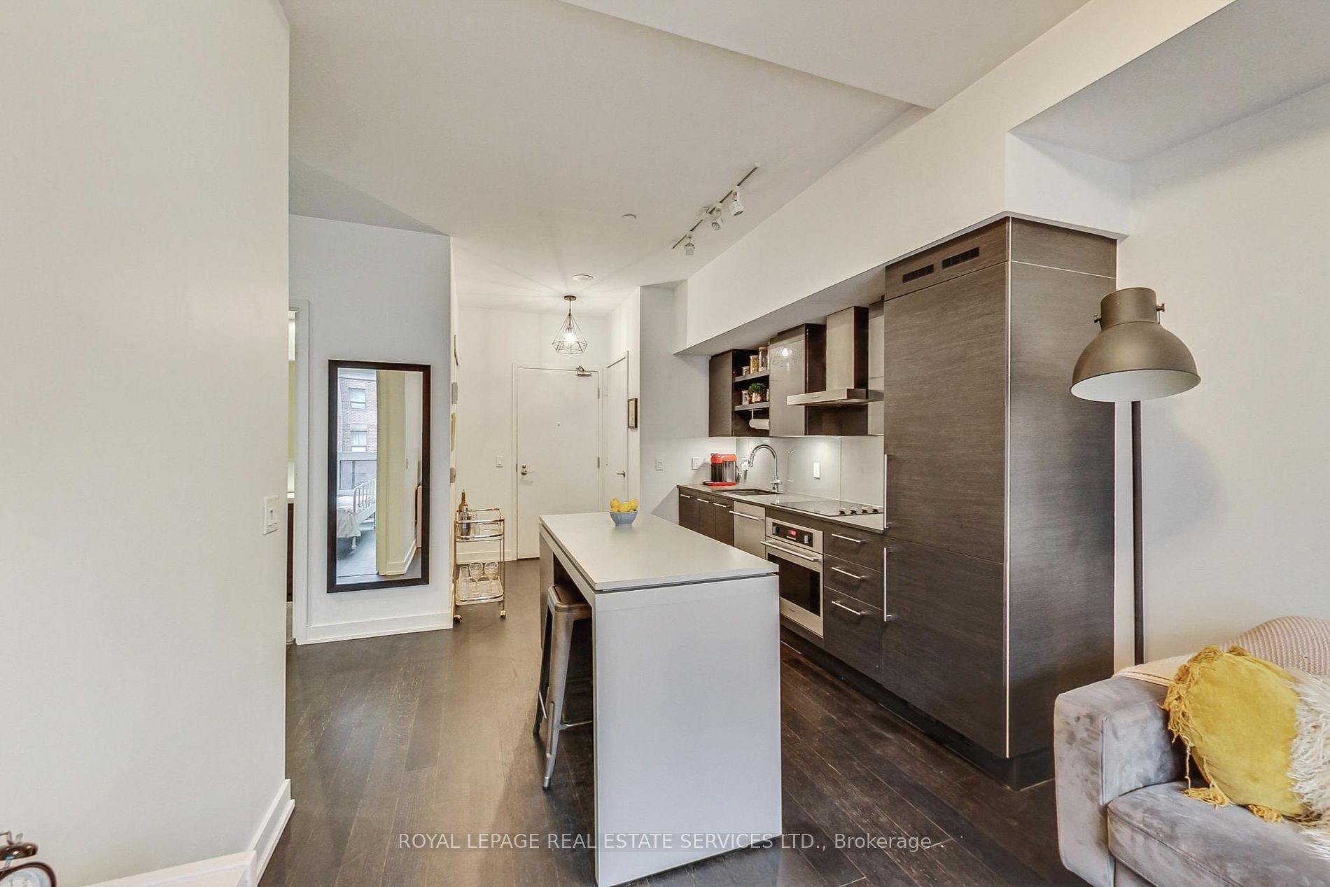 1030 King Street W #407