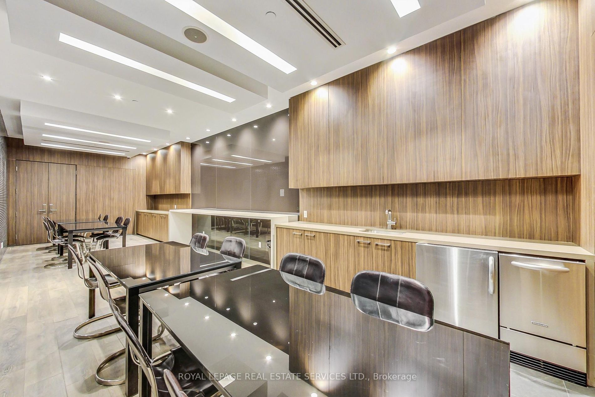 1030 King Street W #407