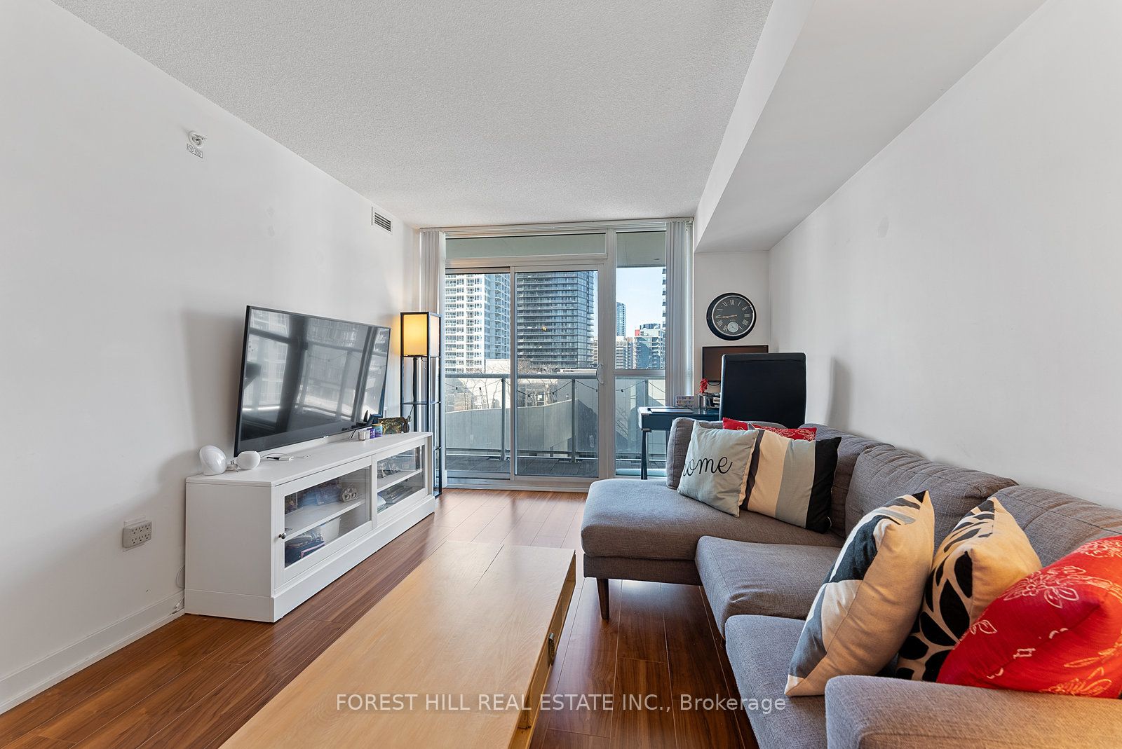 75 Queens Wharf Rd, #812