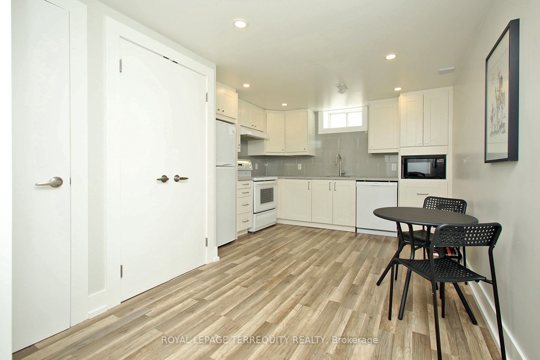 18 Prestbury St