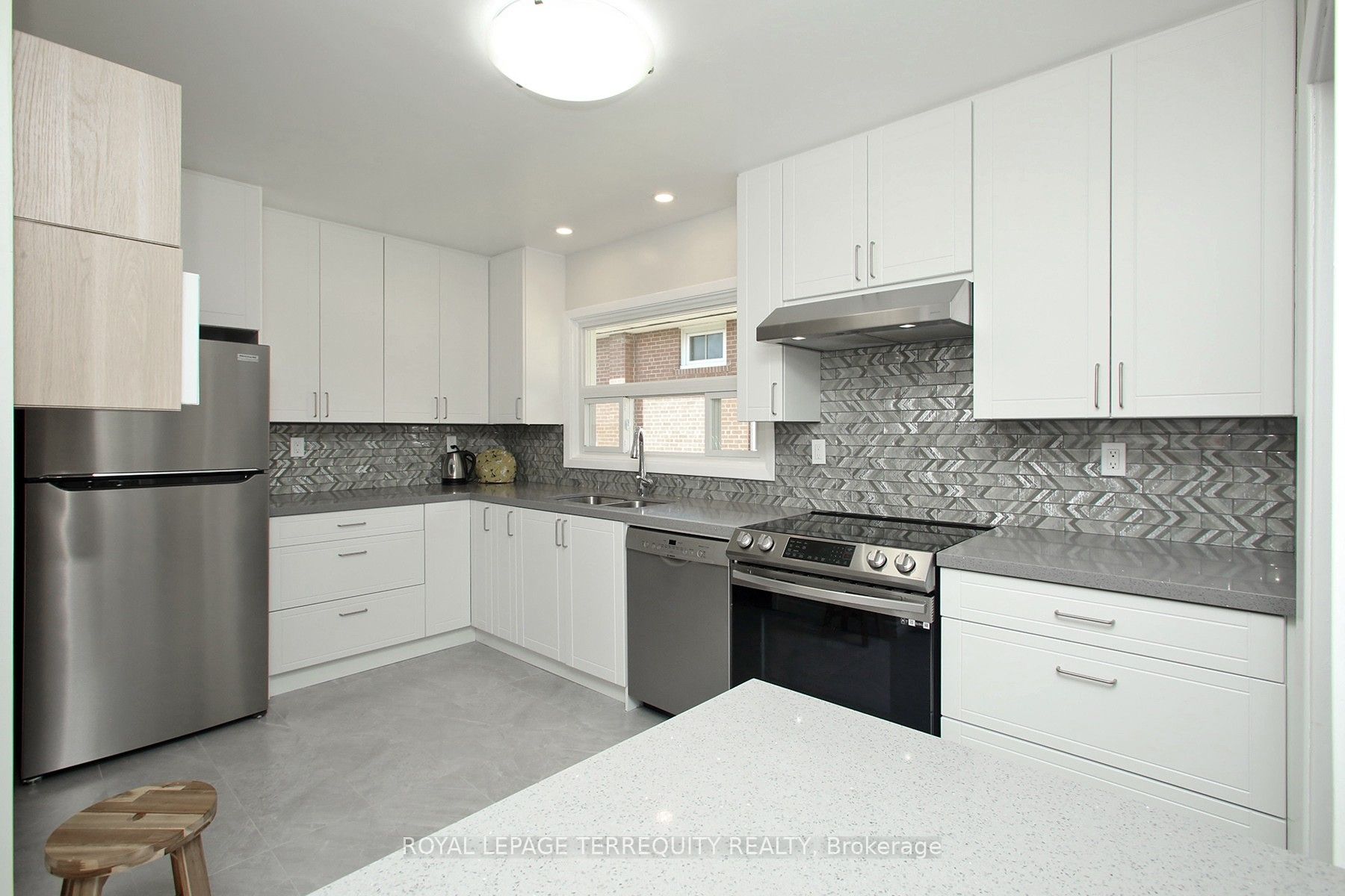 18 Prestbury St