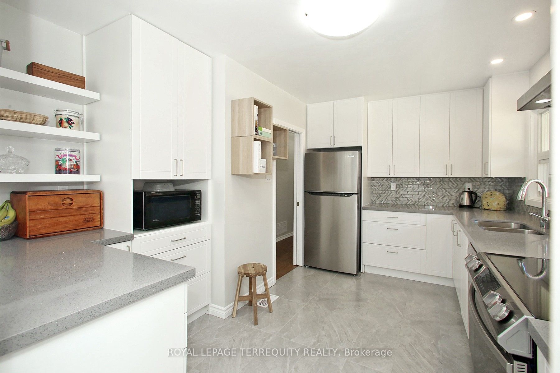 18 Prestbury St