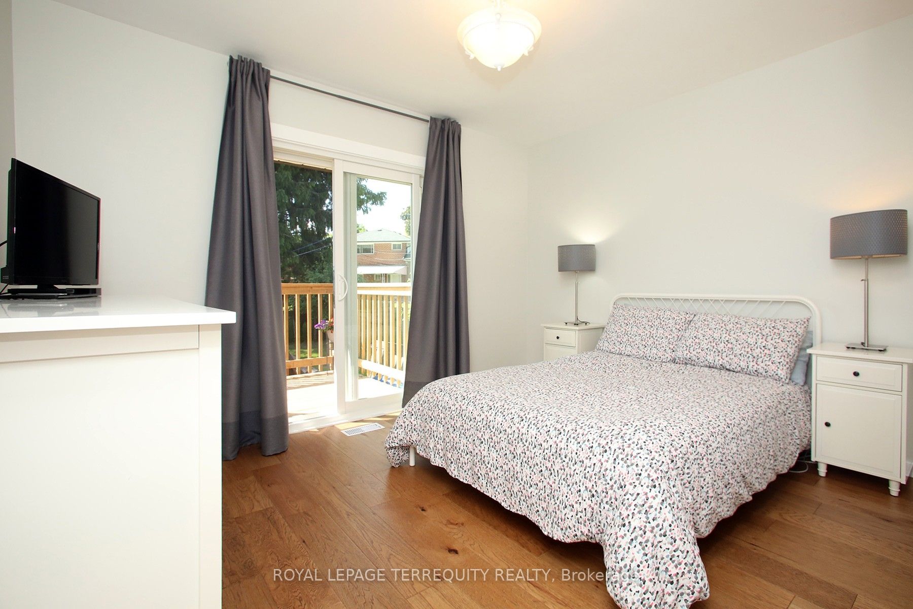 18 Prestbury St