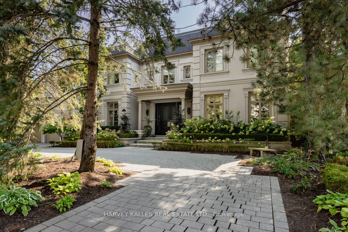 413 Lytton Boulevard