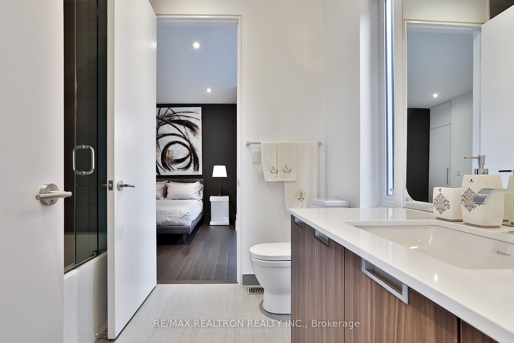 3 Valliere Place