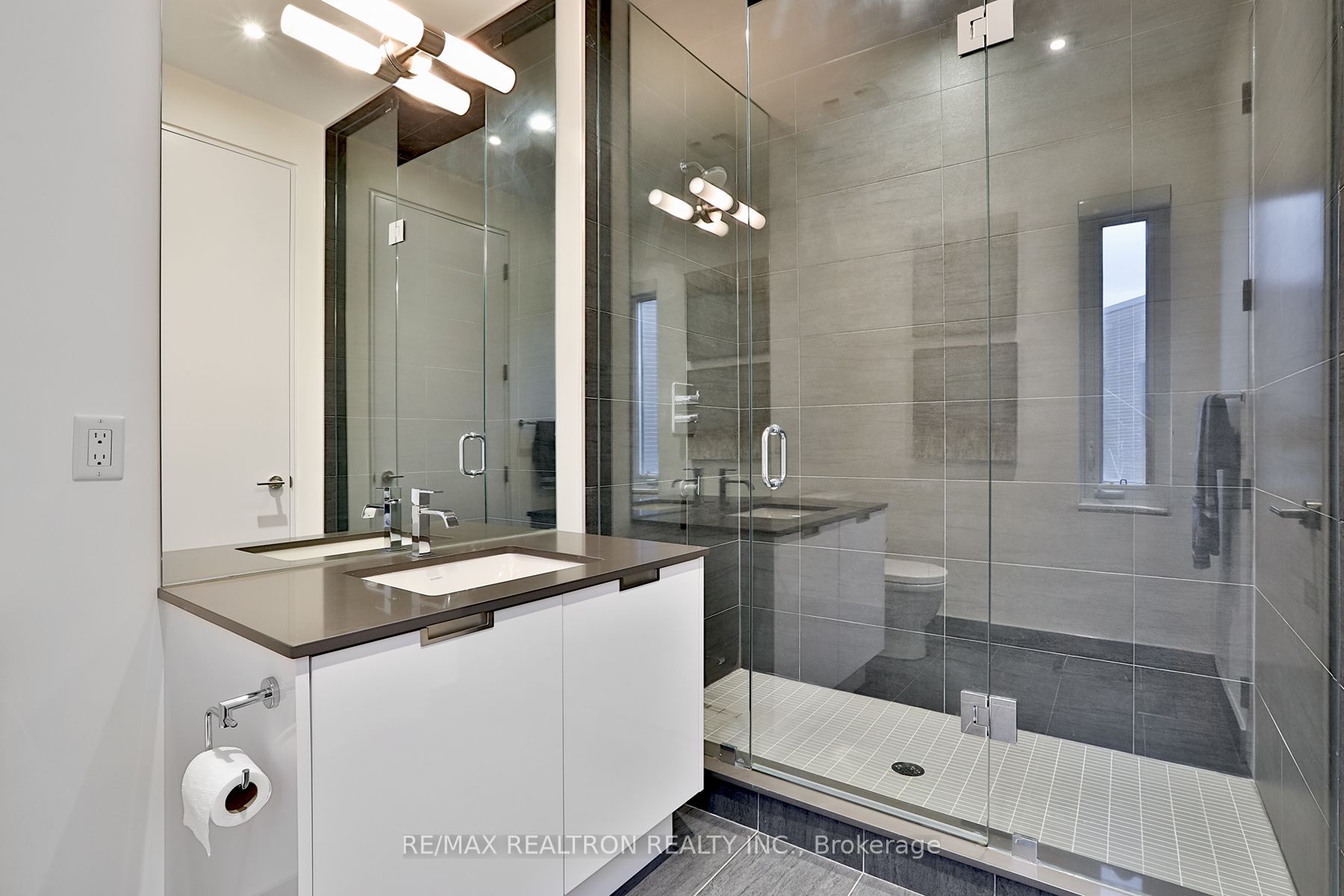 3 Valliere Place