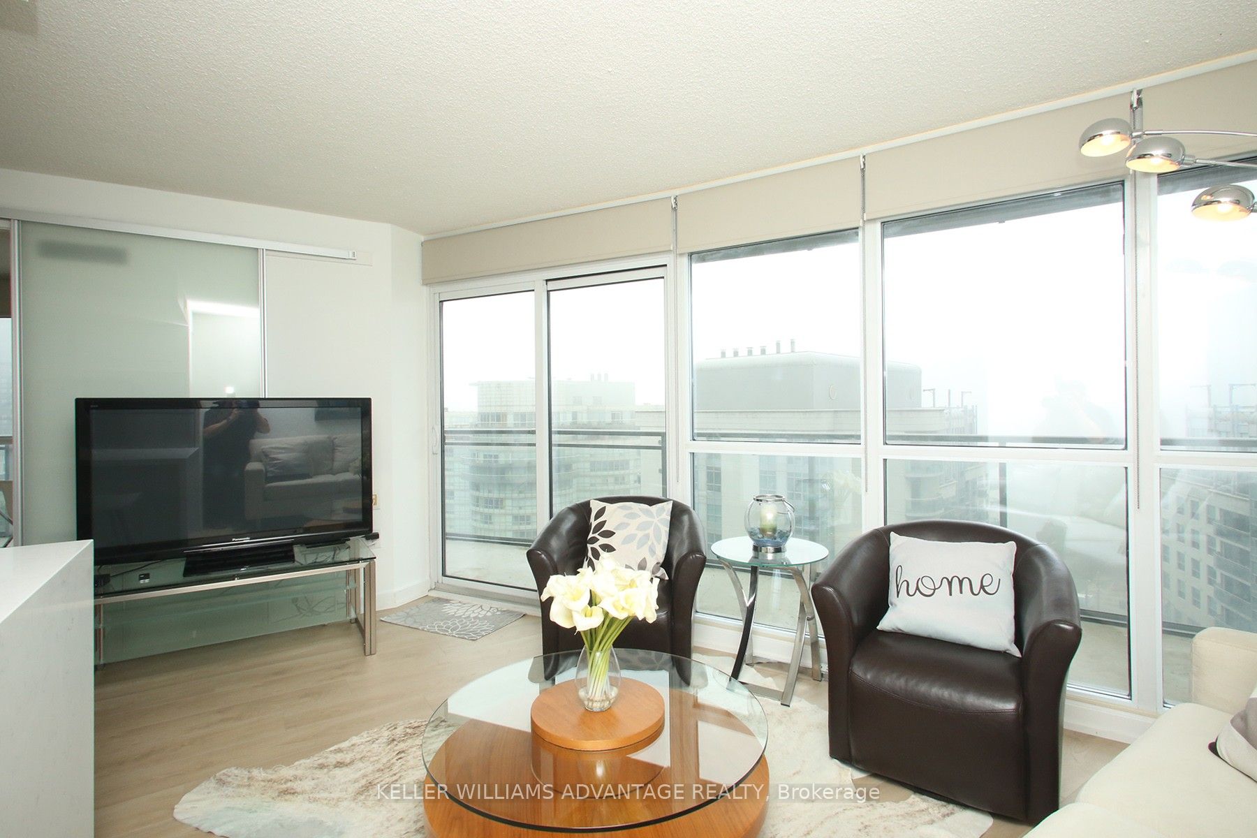 38 Dan Leckie Way, #1512