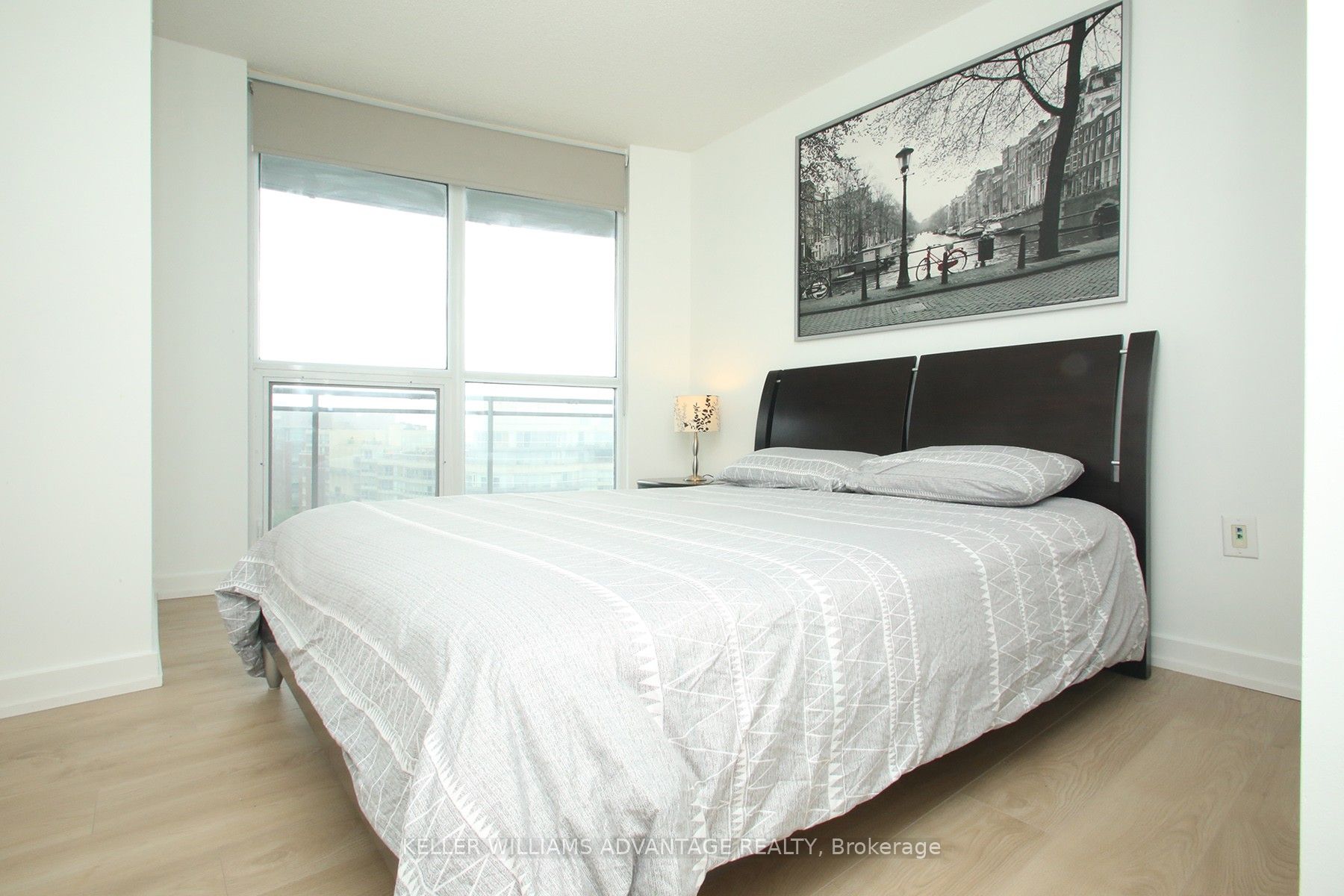 38 Dan Leckie Way, #1512