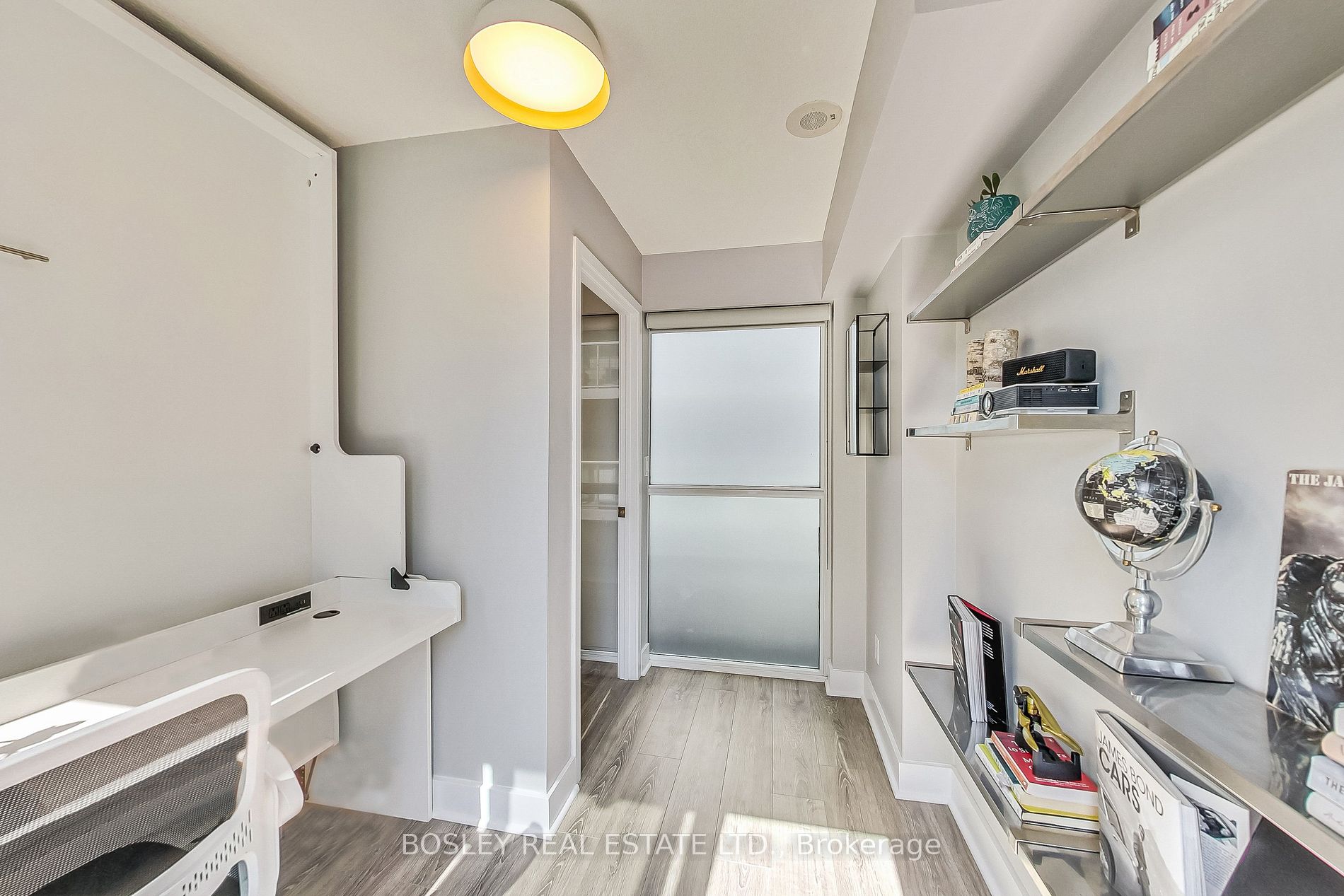 352 Front Street W, #209