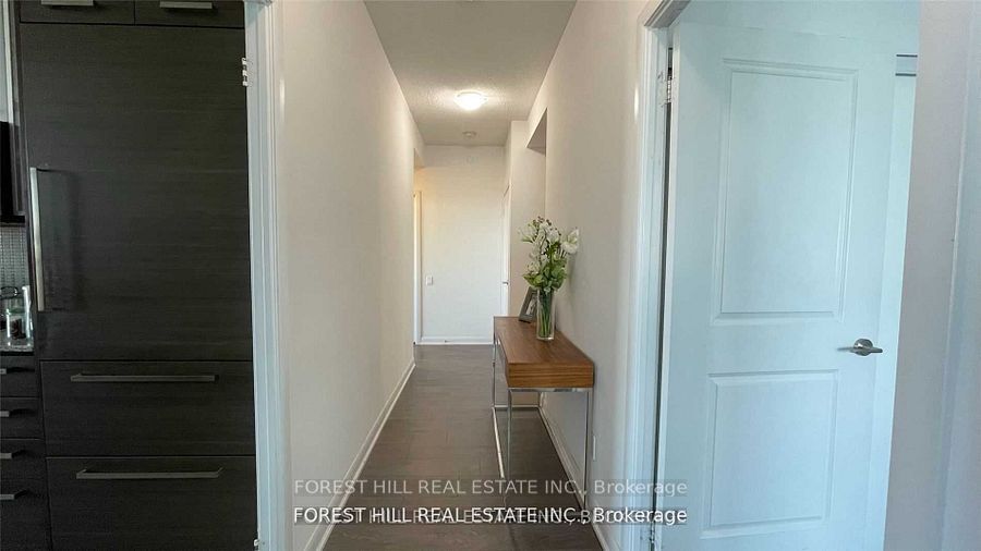 5168 Yonge St, #Ph206
