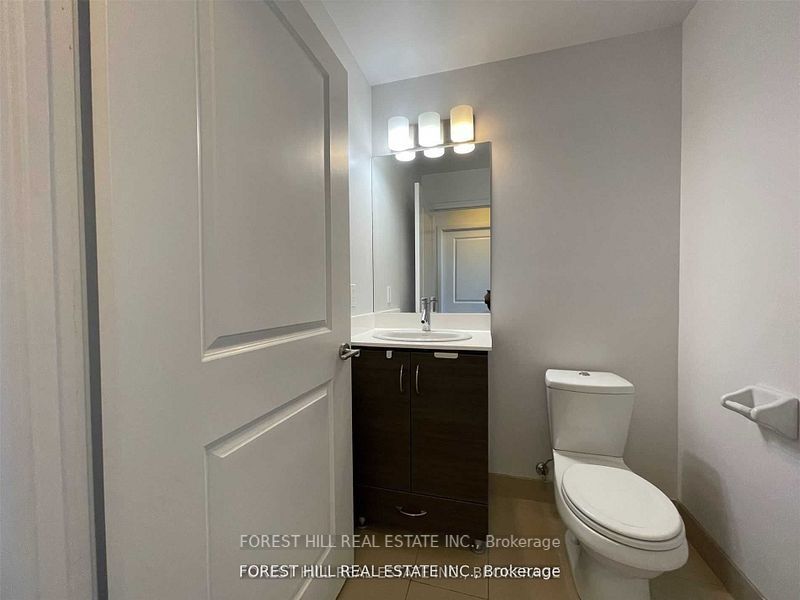 5168 Yonge St, #Ph206