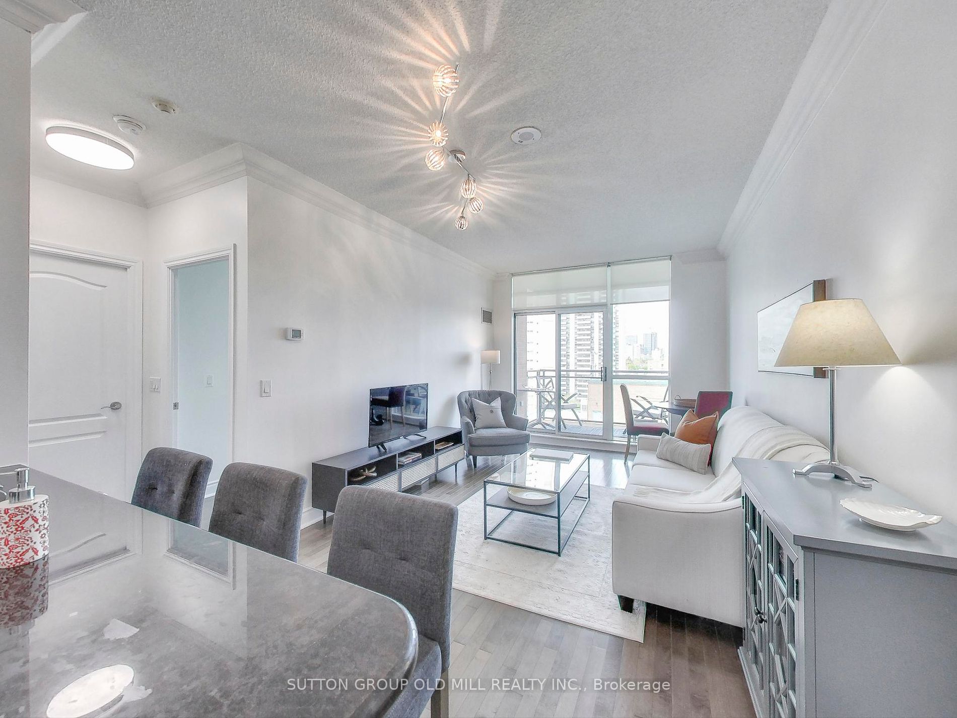 319 Merton Street, #1002
