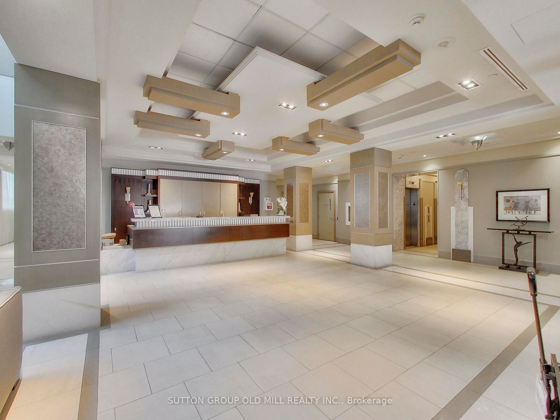 319 Merton Street, #1002