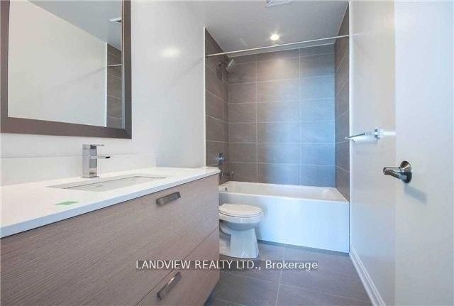 9 Bogert Ave, #3207