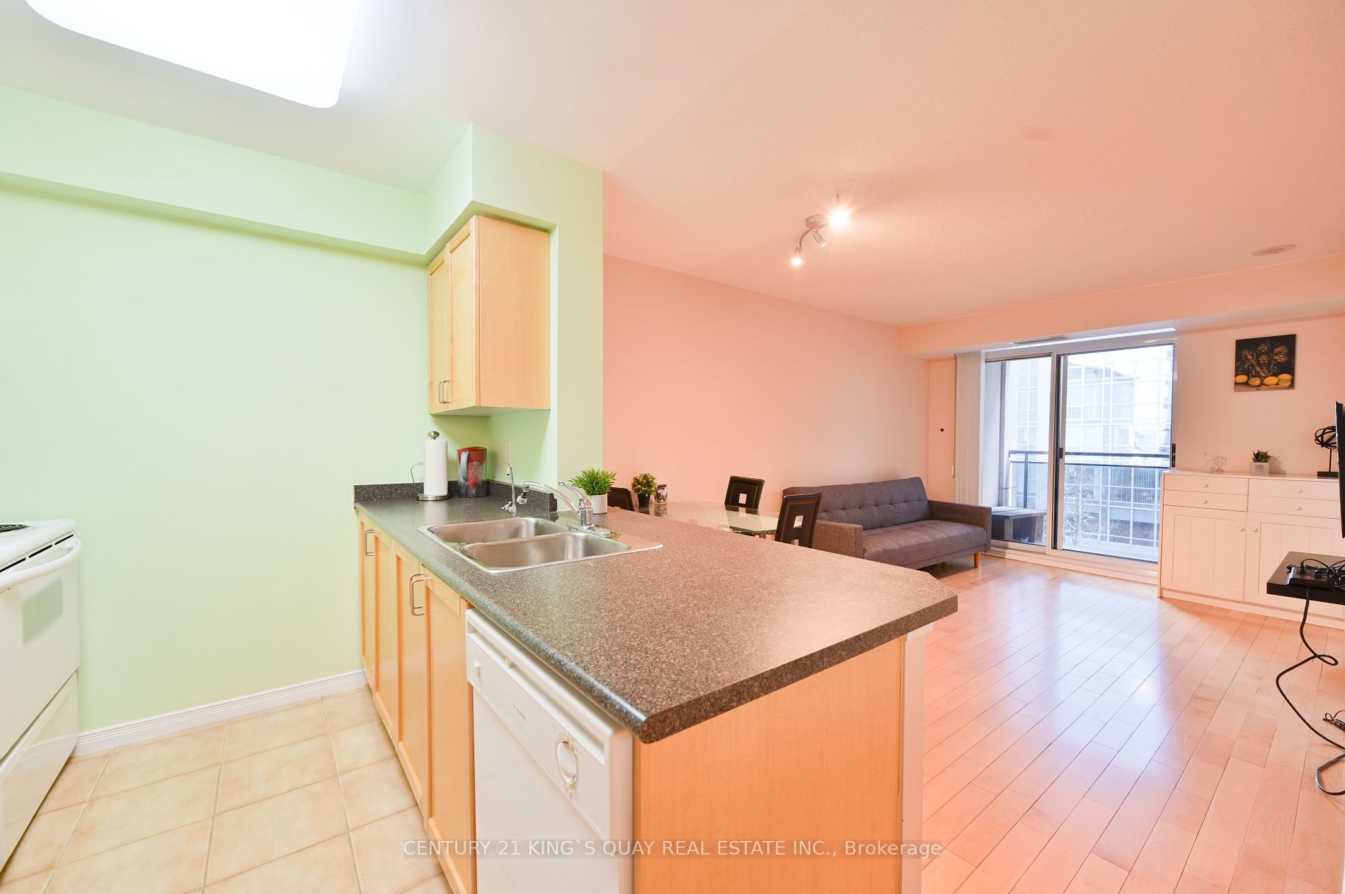 155 Beecroft Road #612