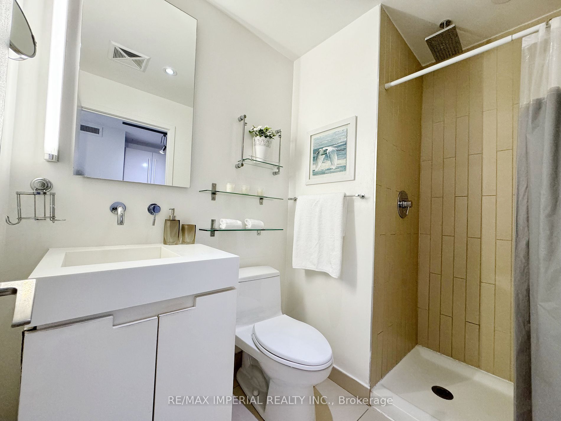 25 Oxley Street #405
