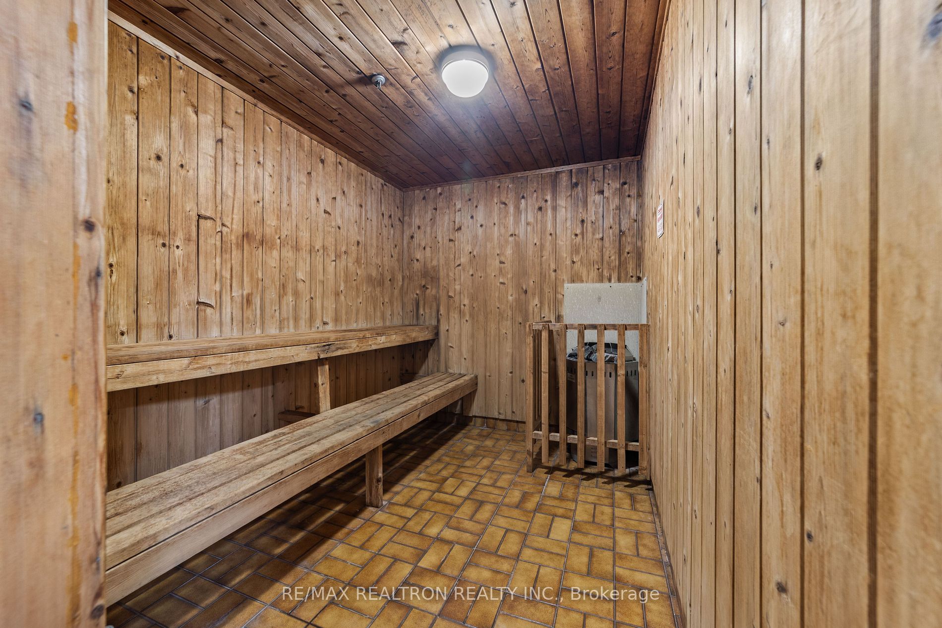 3000 Bathurst St, #706