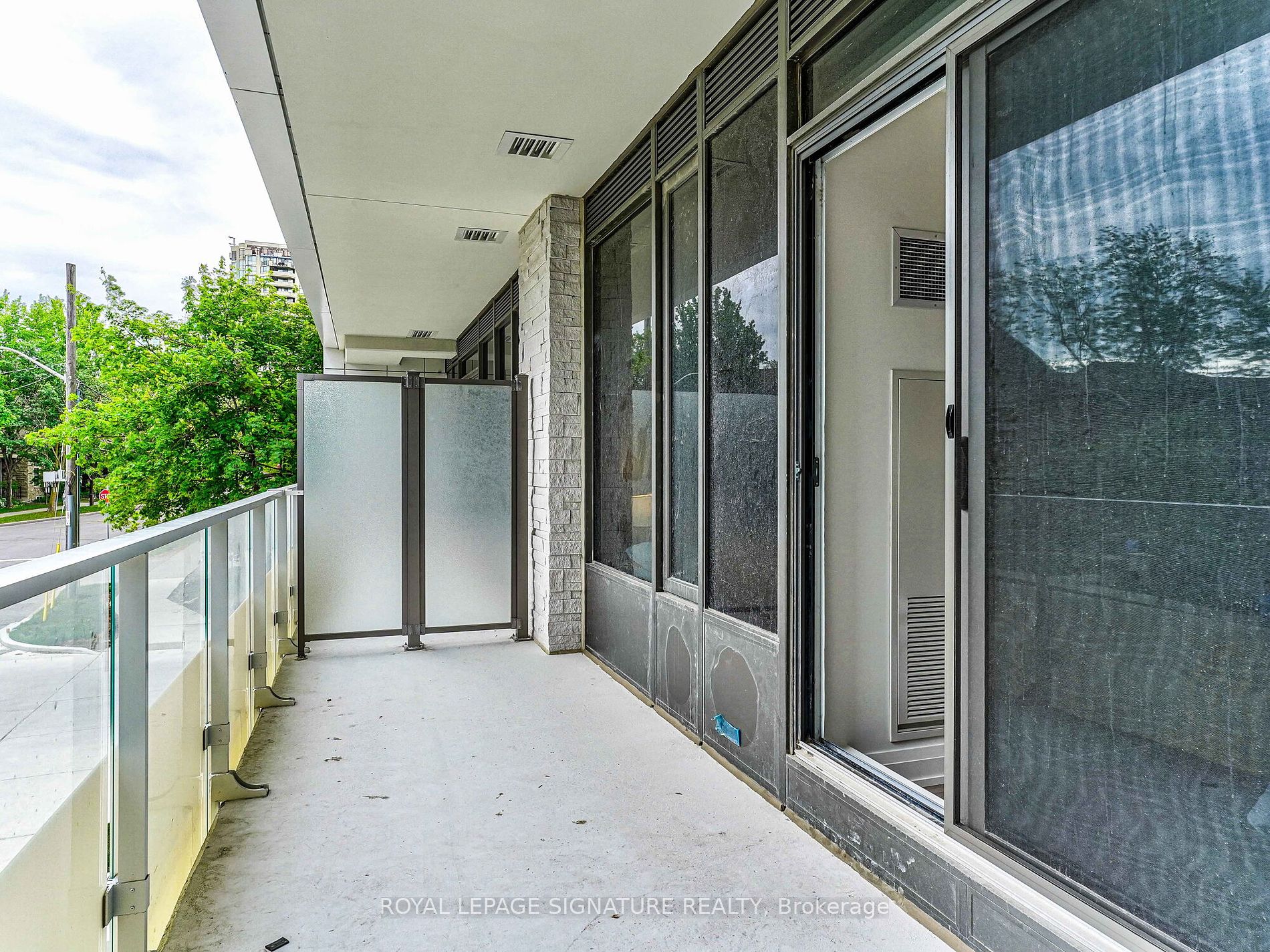 75 Canterbury Place #TH105